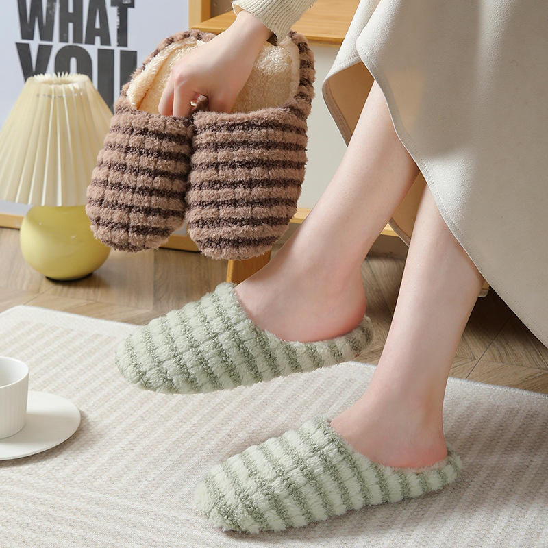 Chinelos de casa elegantes de  - Japanese Lifestyle avaliação e preço